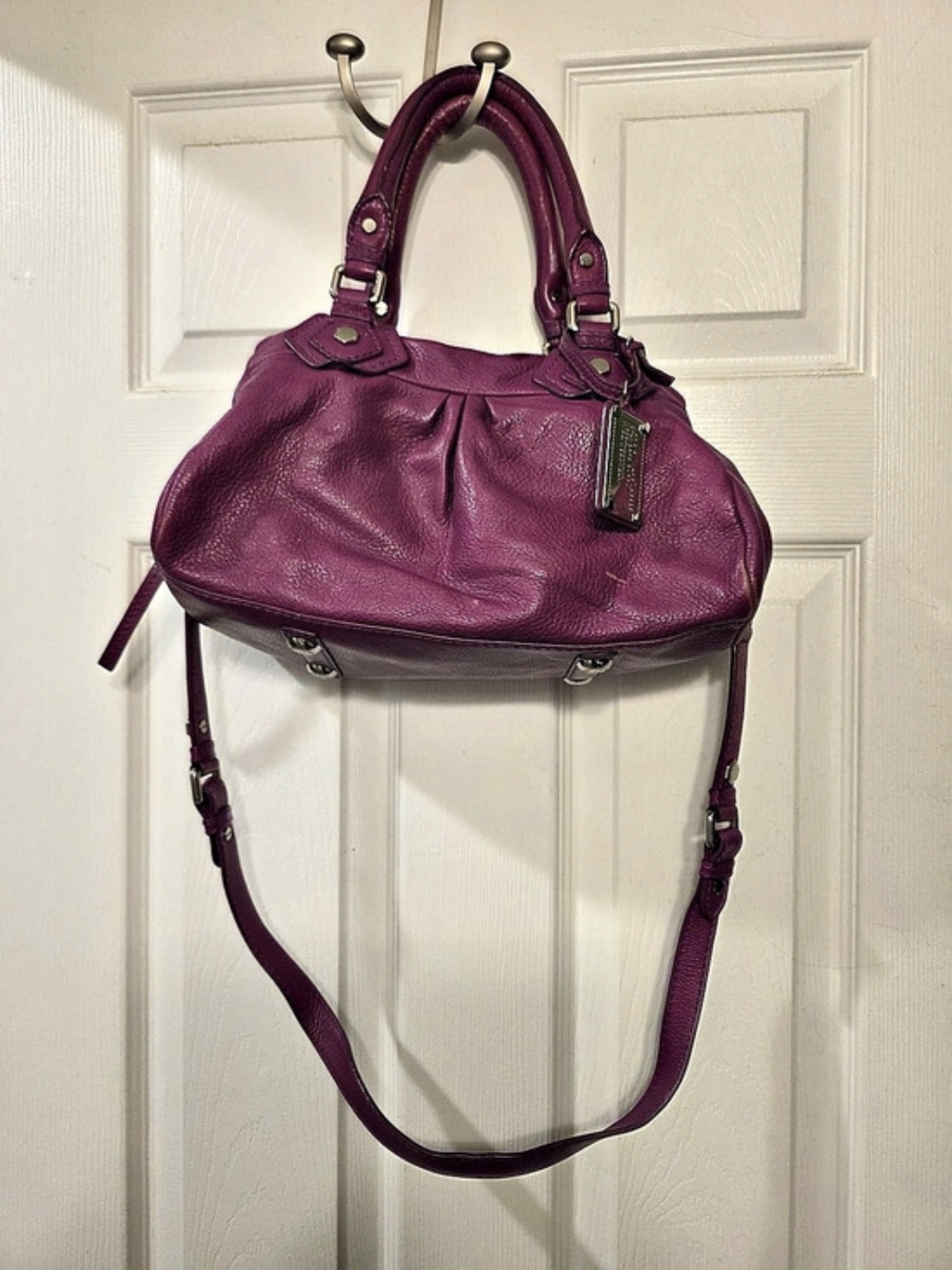 Marc Jacobs Classic Q Hillier Hobo Leather Shoulder Bag in Purple